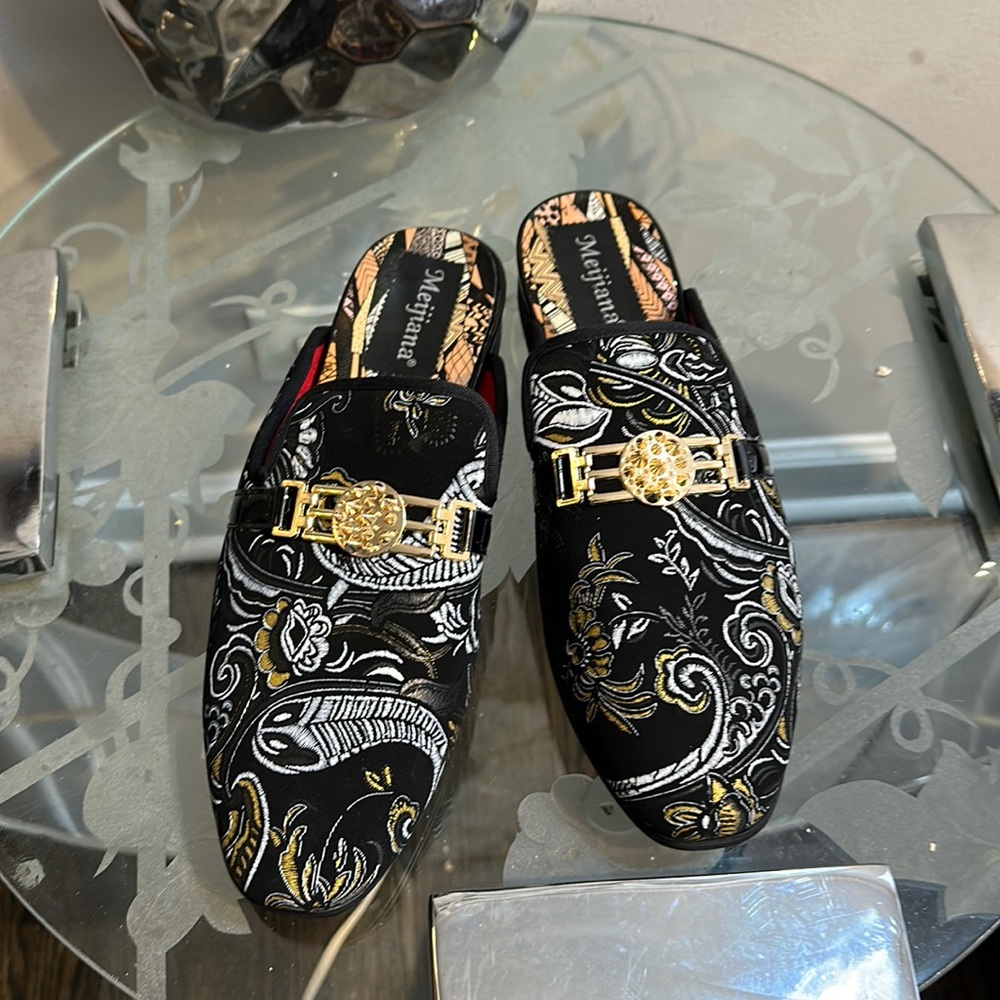 Maijiana Slip on loafers leather formalwear BRAND NEW